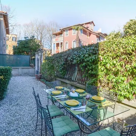 Dimora Castiglioni البندقية-ليدو