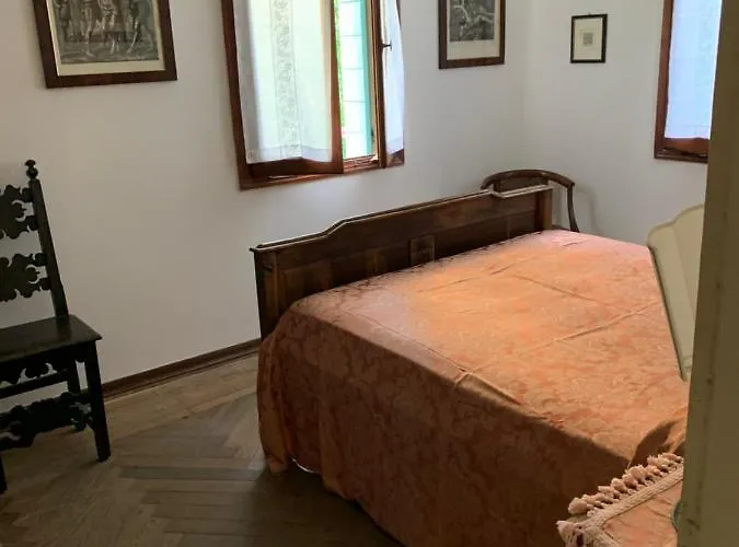 Dimora Castiglioni Casa de Férias *